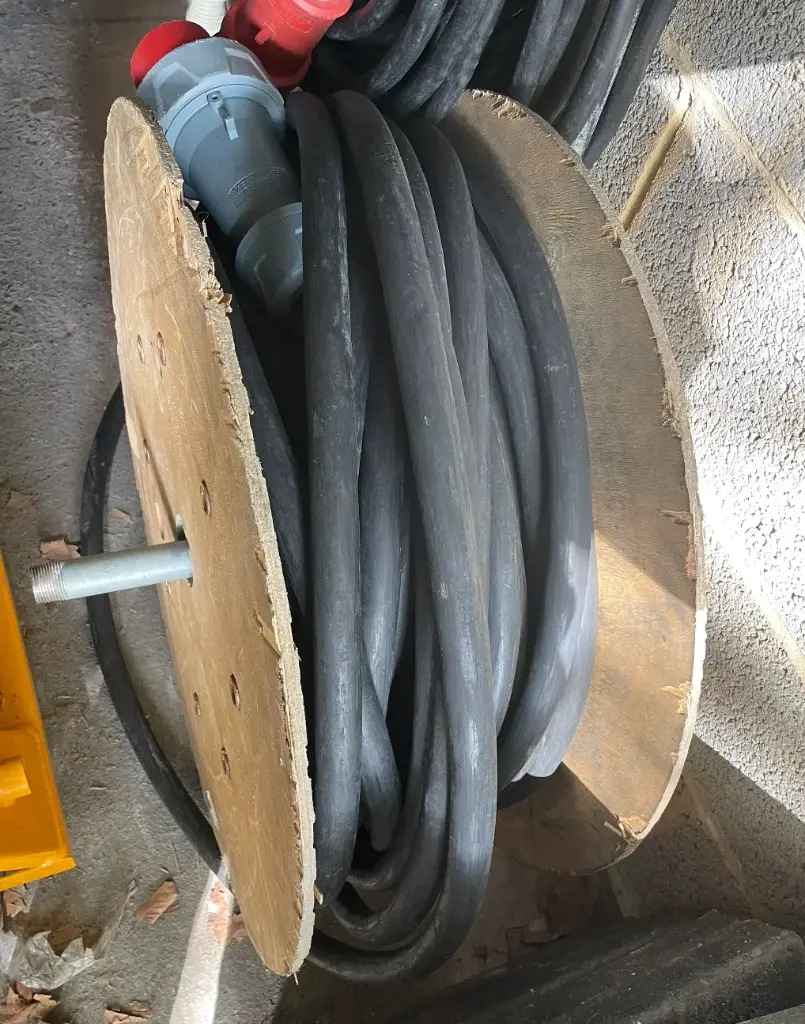 Cable triphasé 63A 50m